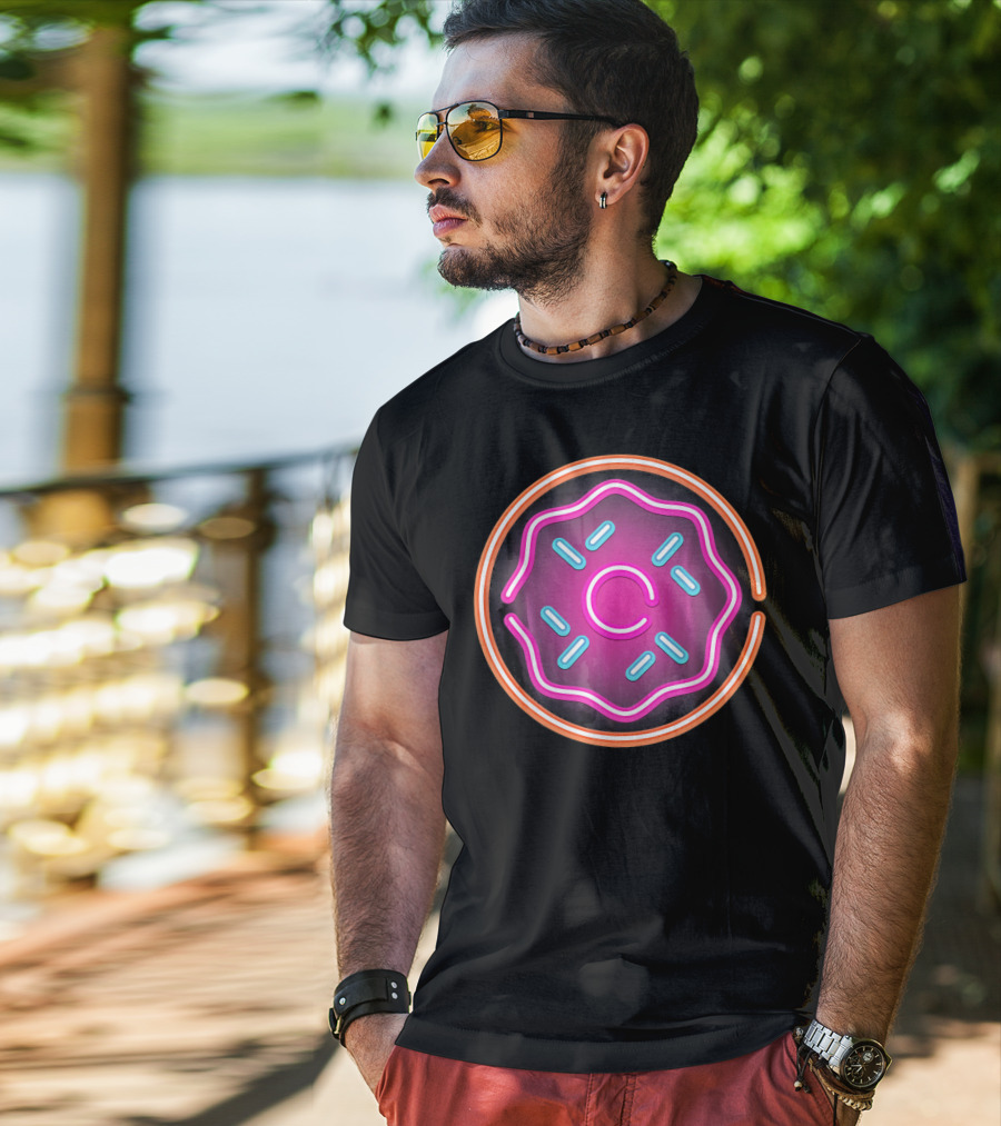 Retro Neon Doughnut Food Sign For Donut Lover T-Shirt