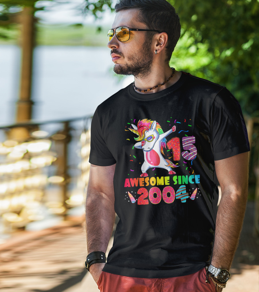 15 Awesome Dabbing Unicorn Donut Birthday 2004 T-Shirt