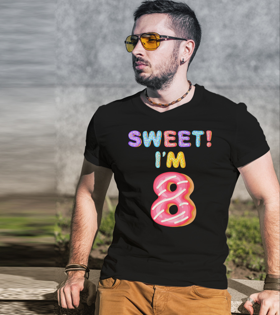 Sweet I'm 8 Birthday Kids Girls T-Shirt