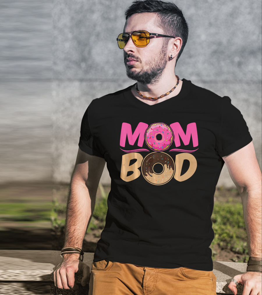 Mom Bod Donut Lover Foodie T-Shirt