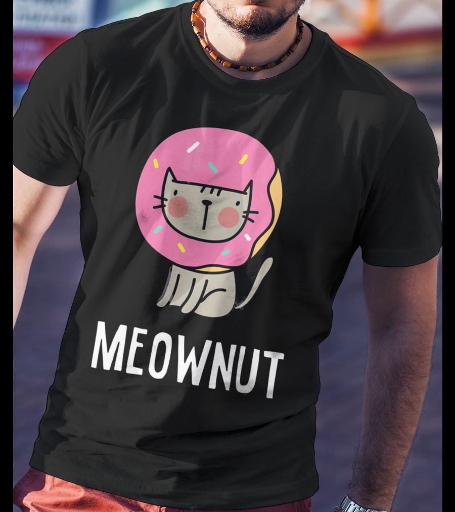 Cute Donut Cat Pun Meownut Funny Meownut T-Shirt