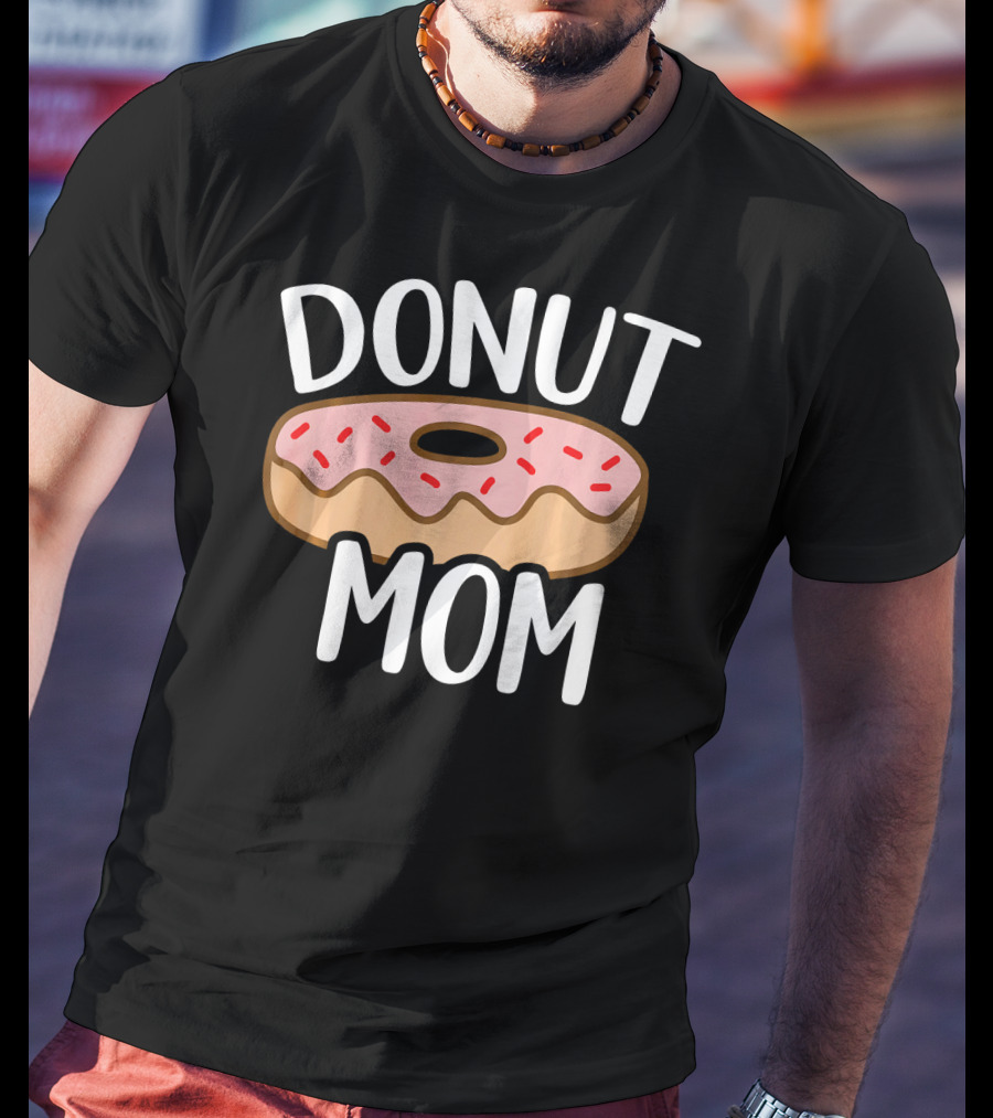 Donut Mom Birthday Party T-Shirt