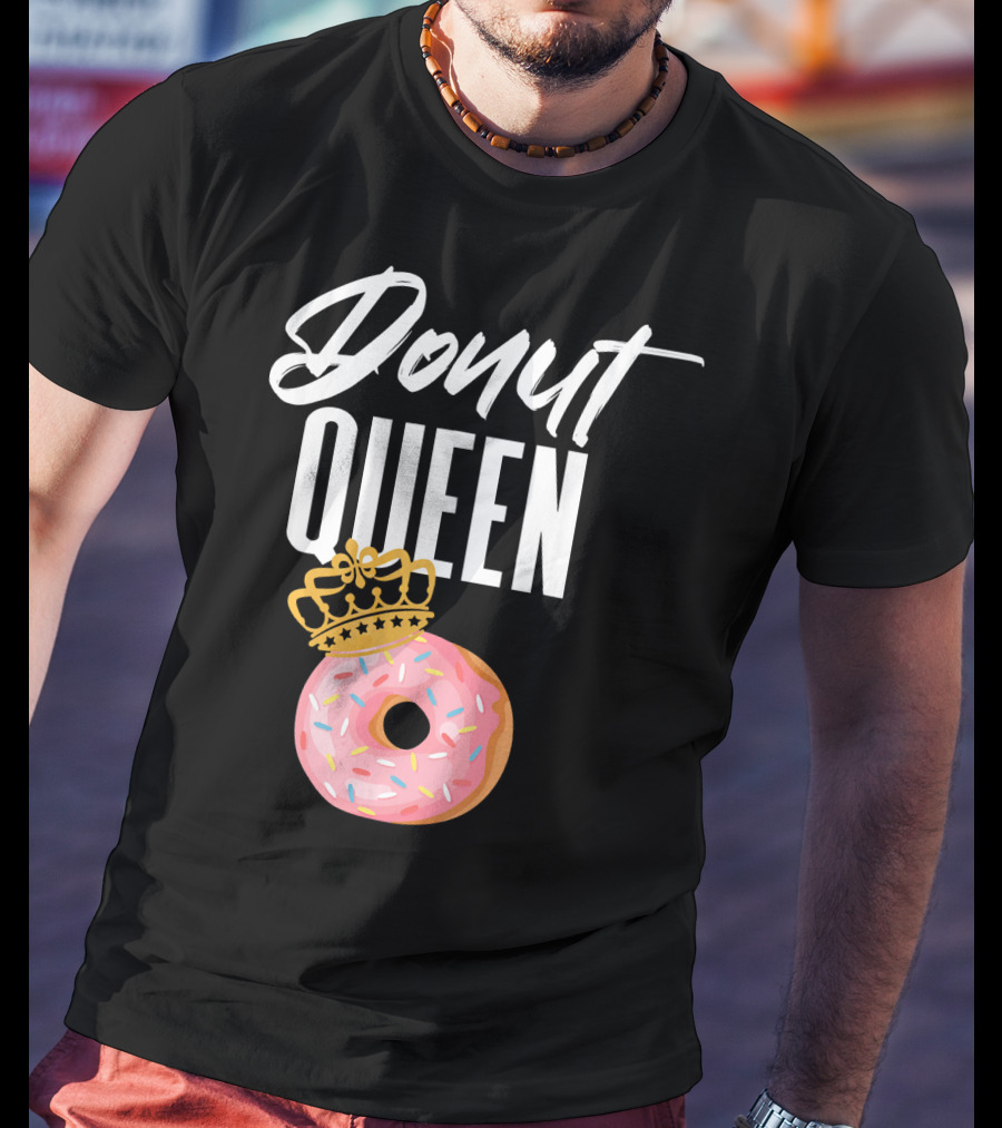 Donut Queen Sprinkled Women And Girls Pink Donut With Crown T-Shirt