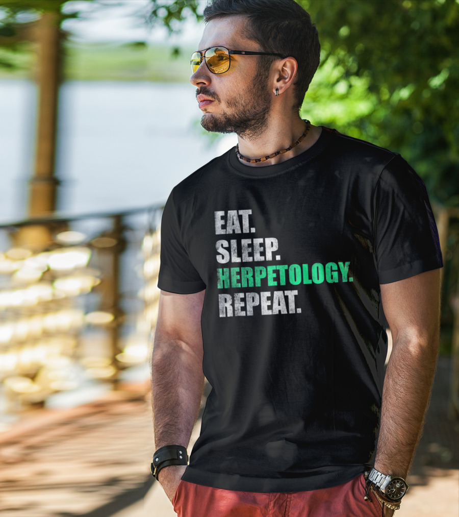 Eat Sleep Herpetology Repeat Zoology Enthusiast Lifestyle Routine T-Shirt