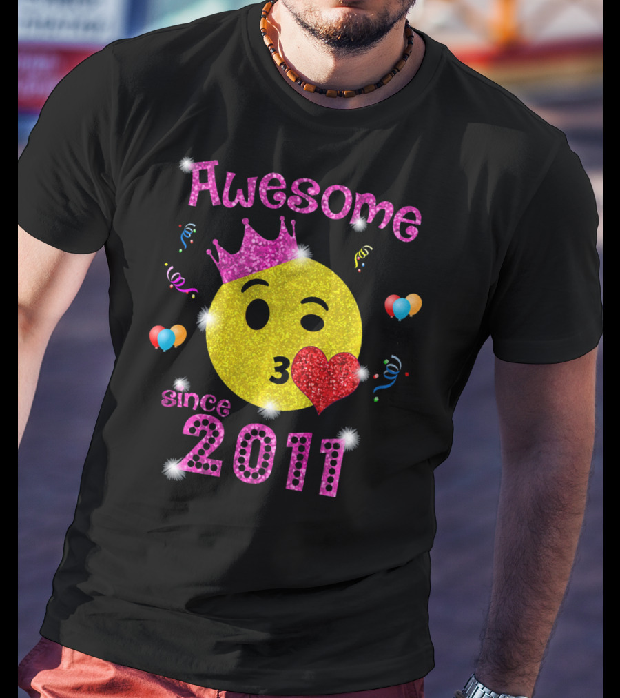 Awesome Emoji Birthday Since 2011 7 Years Old T-Shirt