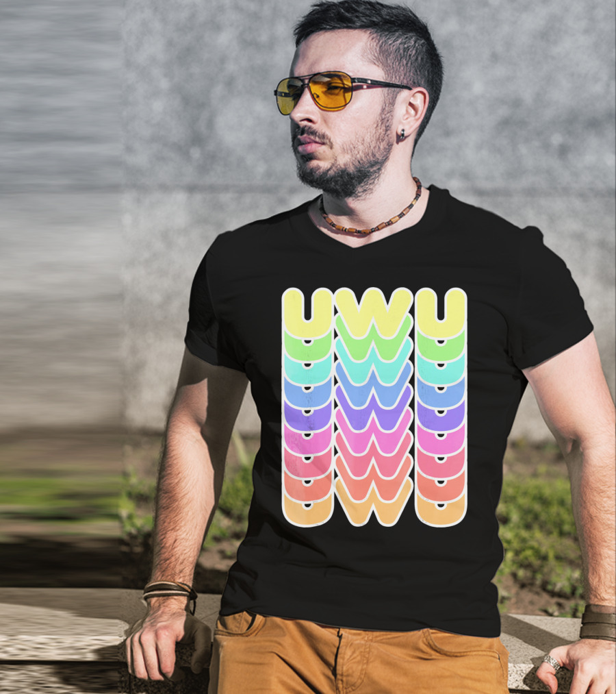 UWU Cute Face Emoji Letter Kawaii Rainbow Keyopt T-Shirt