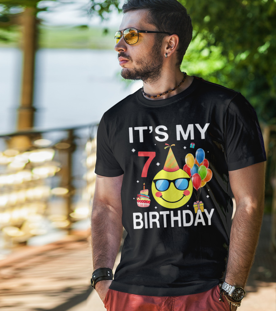IT'S MY 7 BIRTHDAY Emoji Party Hat Sunglasses Balloons Cake T-Shirt