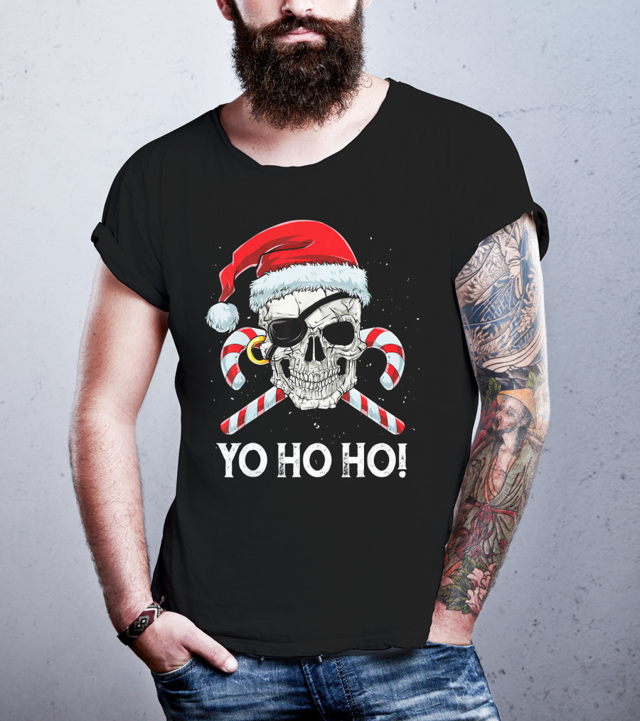 YO HO HO Pirate Santa Skull Candy Canes T-Shirt