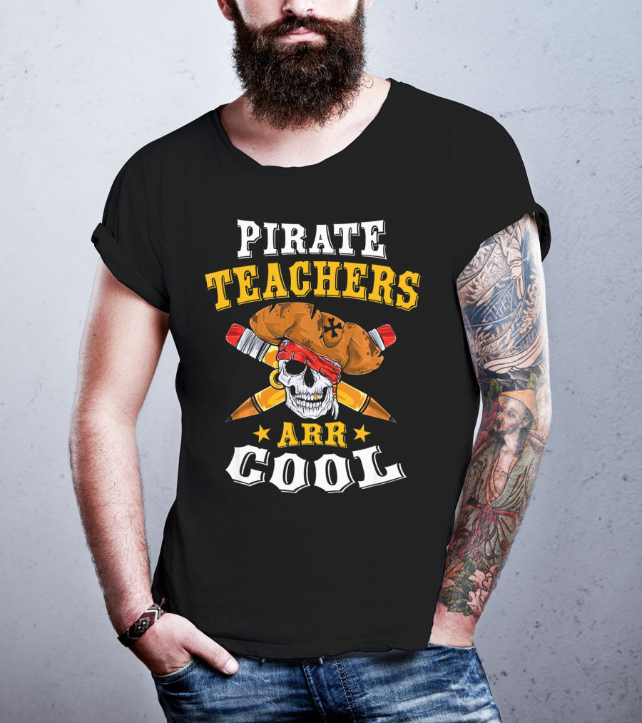 Pirate Teachers ARR Cool Skull Halloween T-Shirt