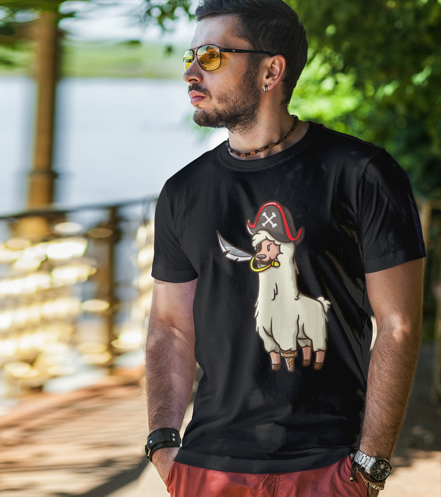 Pirate Llama With Hat And Sword Halloween Party T-Shirt