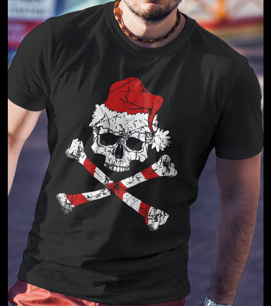 Pirate Christmas Skull With Santa Hat And Candy Cane Crossbones T-Shirt