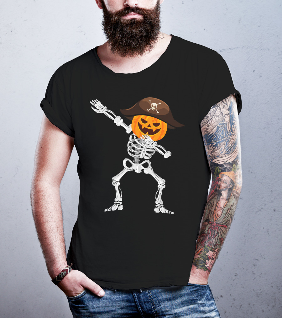 Skeleton Dabbing Pirate Pumpkin Halloween T-Shirt