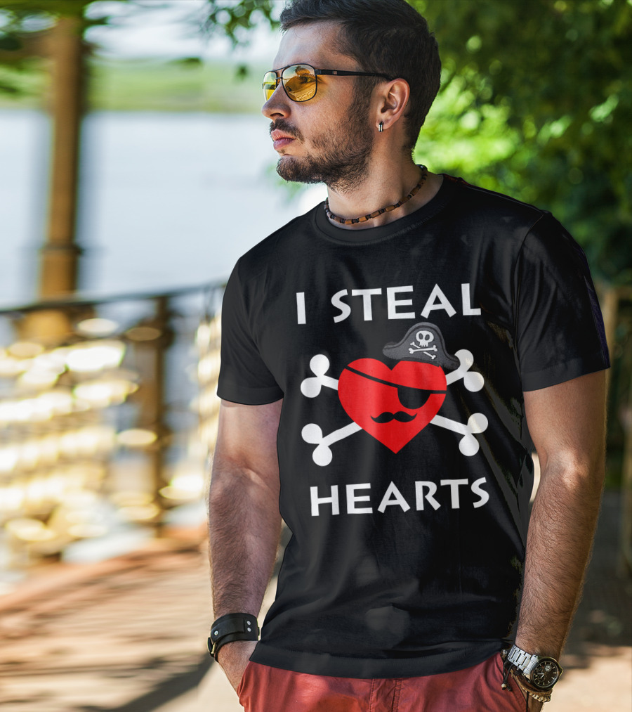 I Steal Hearts Valentine Day Pirate Eyepatch Skull Crossbones T-Shirt