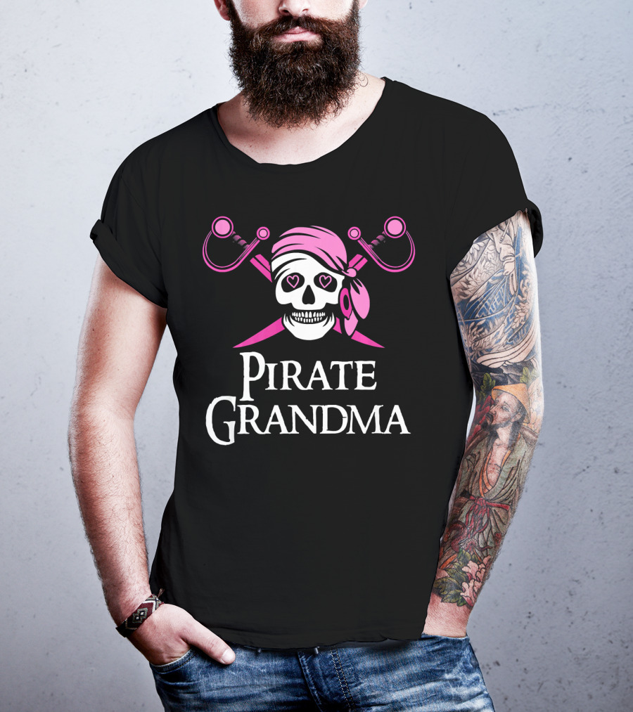 Pirate Grandma Pink Skull And Crossbones T-Shirt