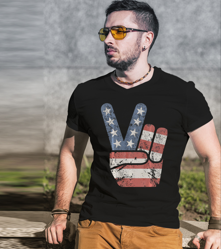 Vintage USA American Flag Peace Sign T-Shirt