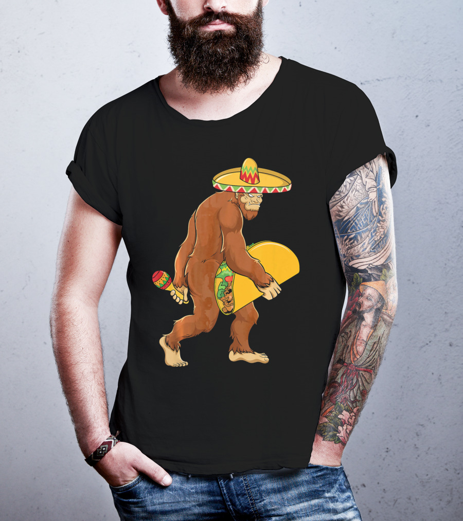 Bigfoot Cinco De Mayo Sombrero Taco Maraca T-Shirt