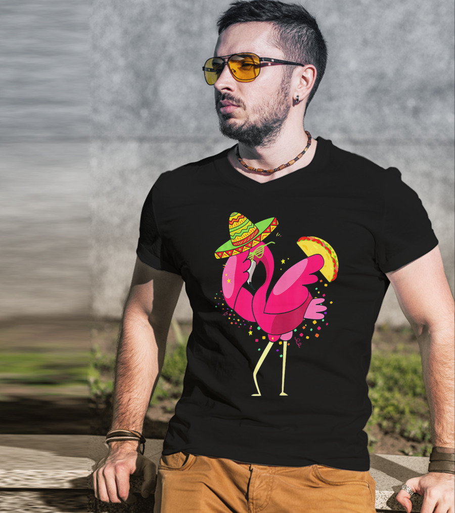 Funny Flamingo Dabbing With Taco Sombrero Cinco De Mayo T-Shirt