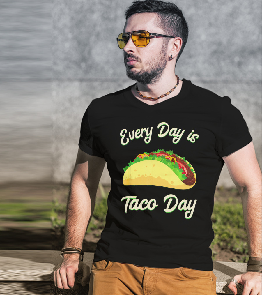 Every Day Is Taco Day Kids Plu T-Shirt