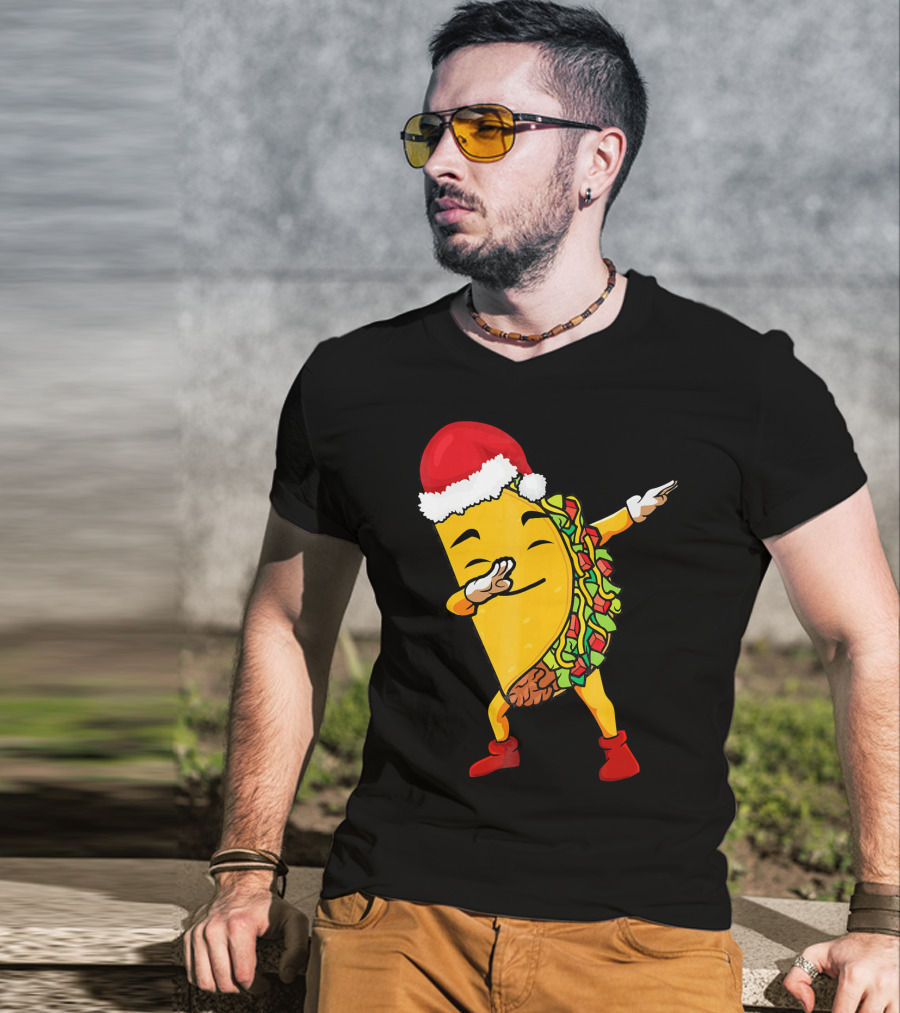 Funny Taco Santa Dabbing Christmas Matcher T-Shirt