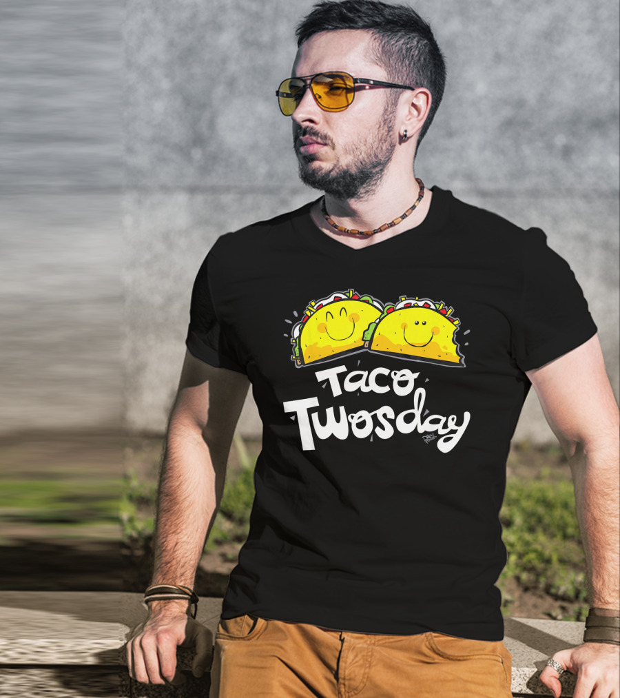 Taco Twosday Smiling Tacos Fun T-Shirt