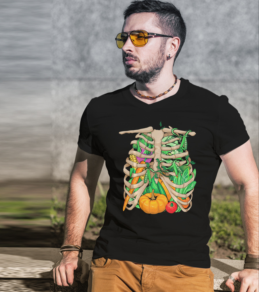 Cool Vegetable Skeleton Halloween Costume Vegetables Ribs Pumpkin Peas Corn Carrot T-Shirt