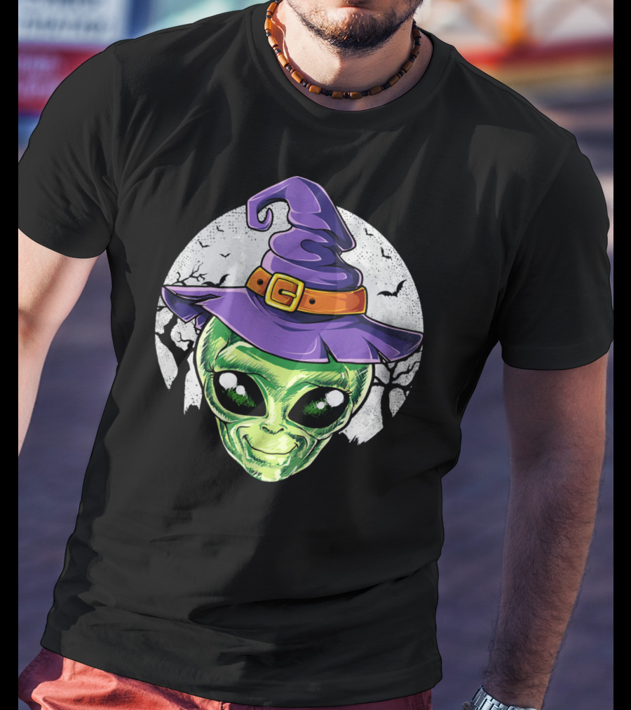 Alien Witch Hat With Moon And Bats T-Shirt