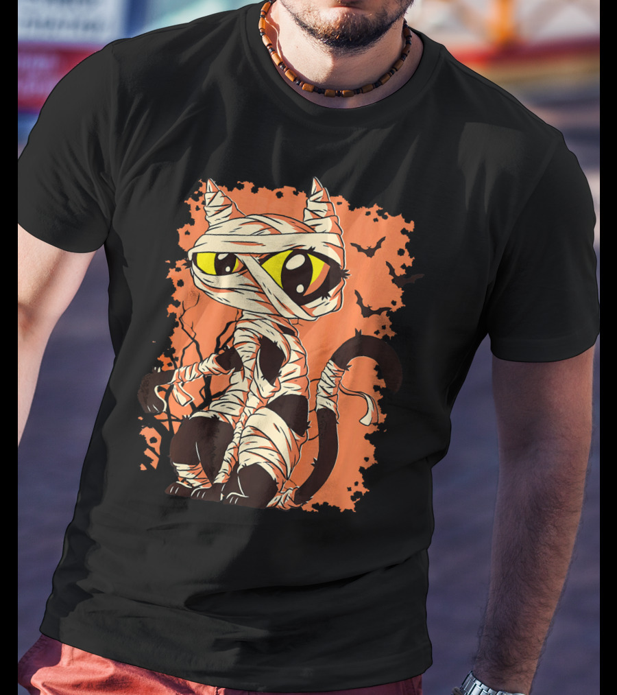 Mummy Cat With Yellow Eyes And Halloween Bats T-Shirt