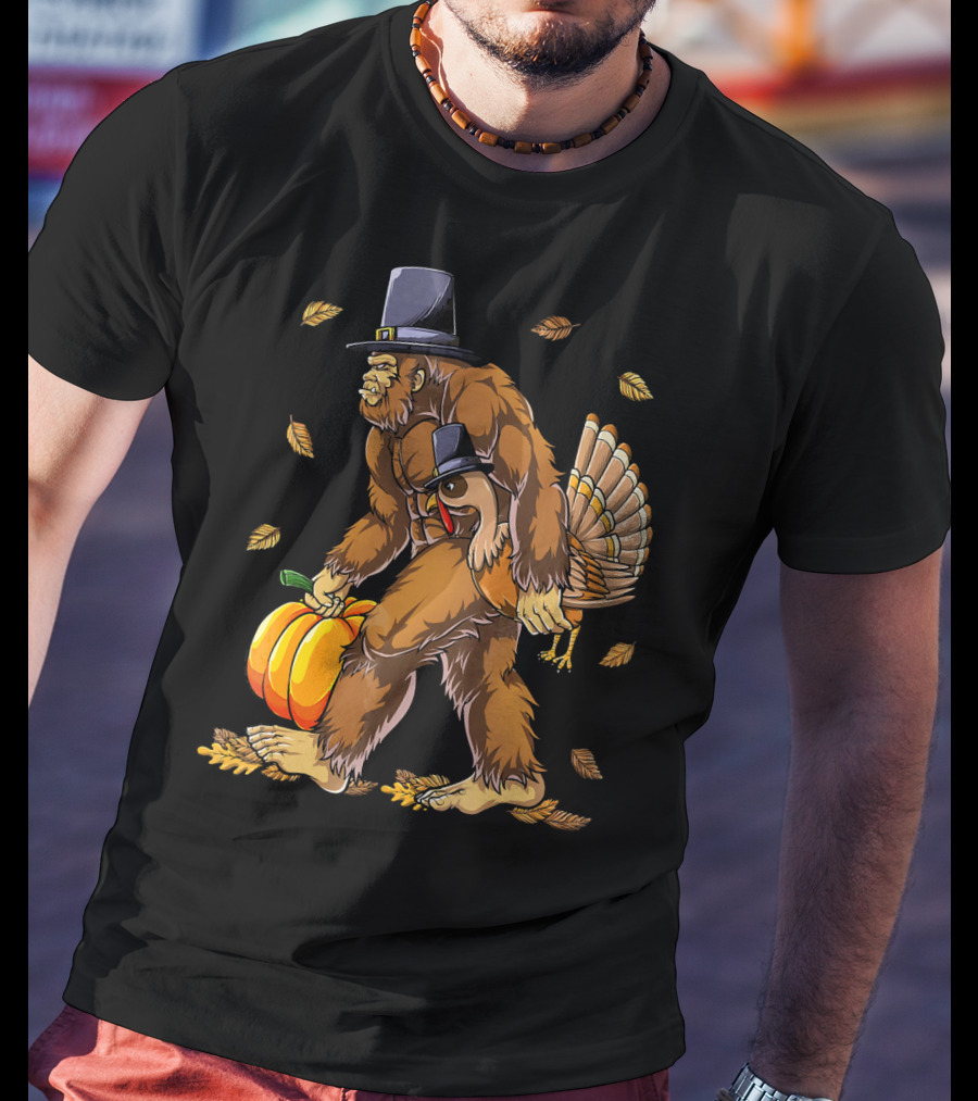 Thanksgiving Bigfoot Pilgrim Turkey Pumpkin Autumn Leaves T-Shirt