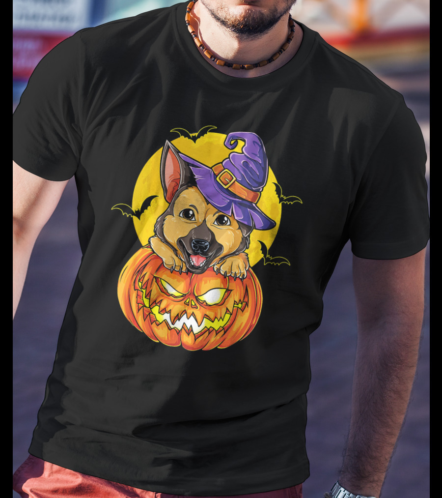 German Shepherd Pumpkin With Witch Hat And Bats T-Shirt
