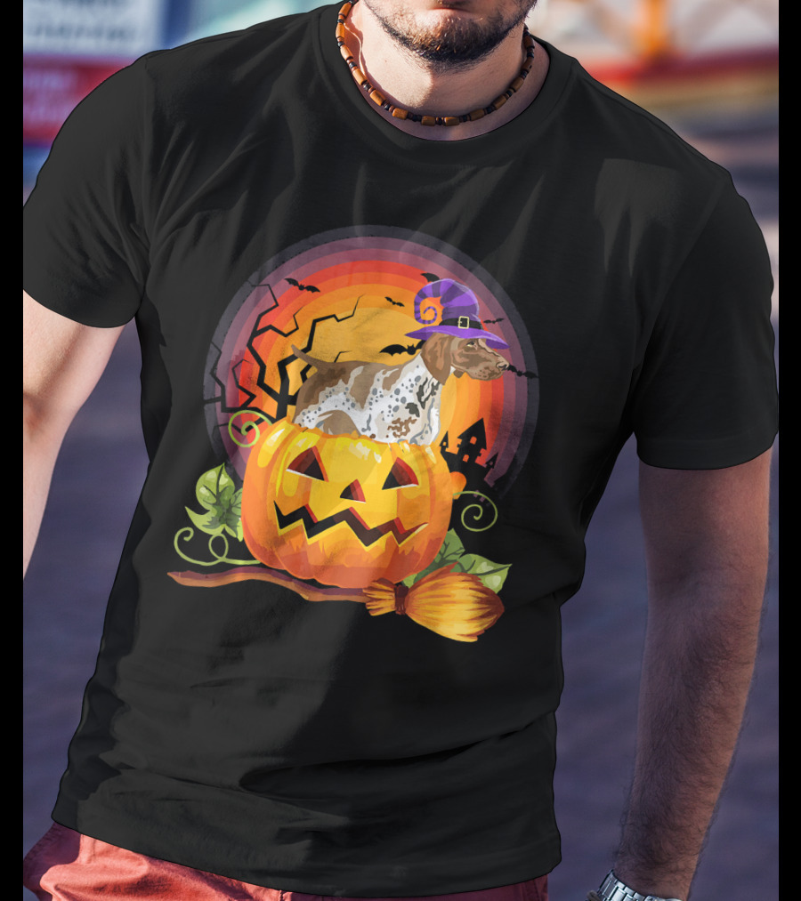 German Shorthaired Pointer Halloween Pumpkin Witch Hat Broomstick T-Shirt