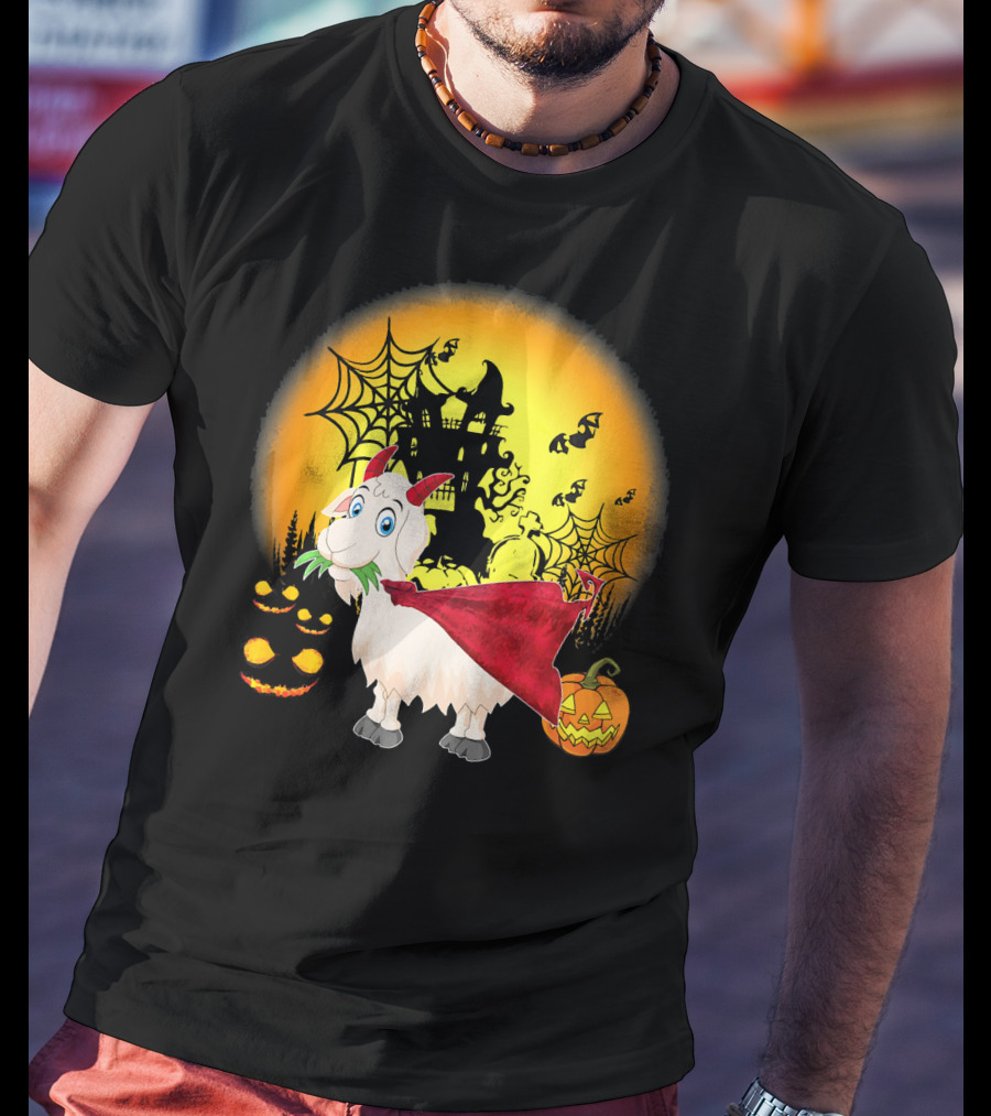 Funny Goat Halloween Cape Haunted House Pumpkins Spooky Night T-Shirt