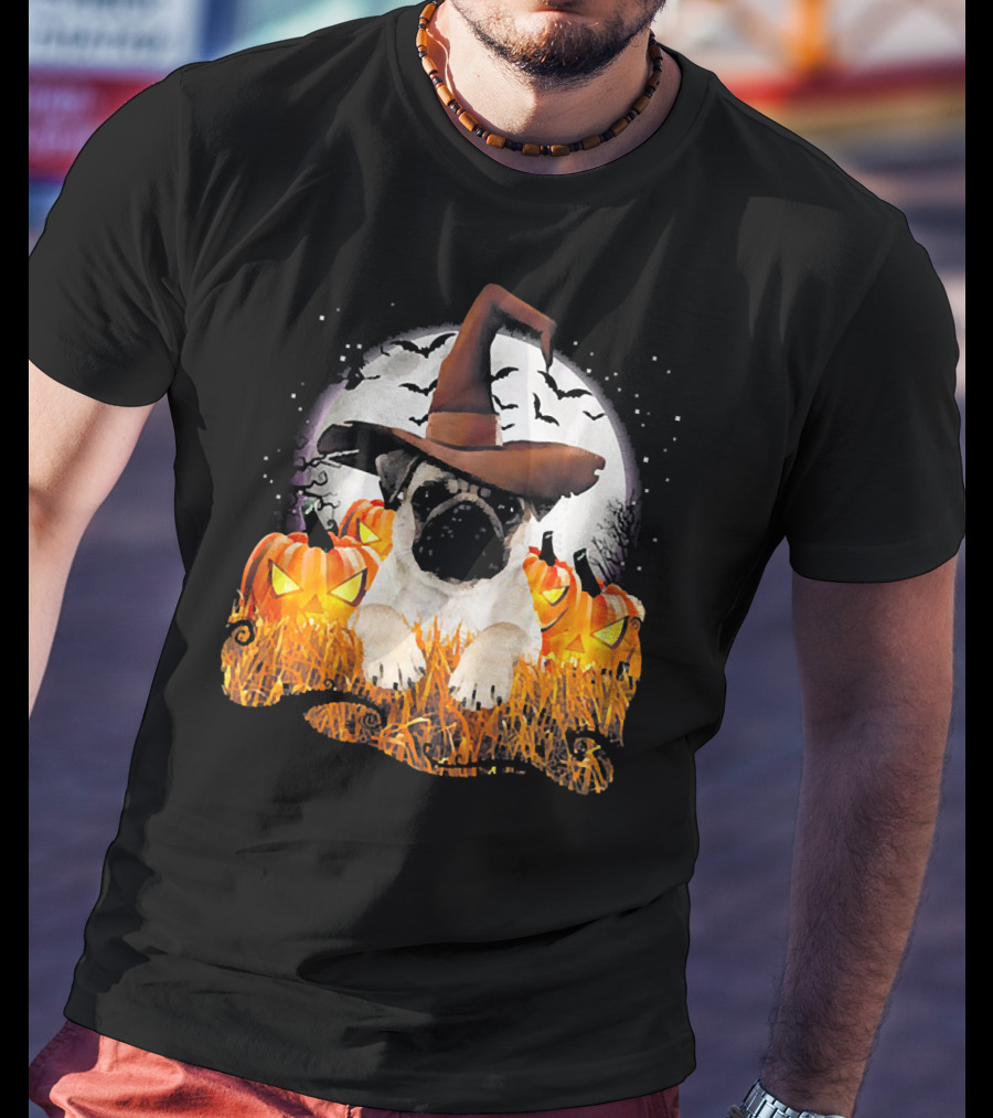 Funny Pug Halloween Witch Hat Pumpkins Moon Bats T-Shirt