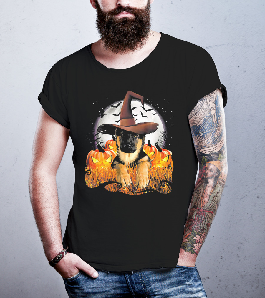 German Shepherd Witch Hat Pumpkins Halloween Moon Bats T-Shirt