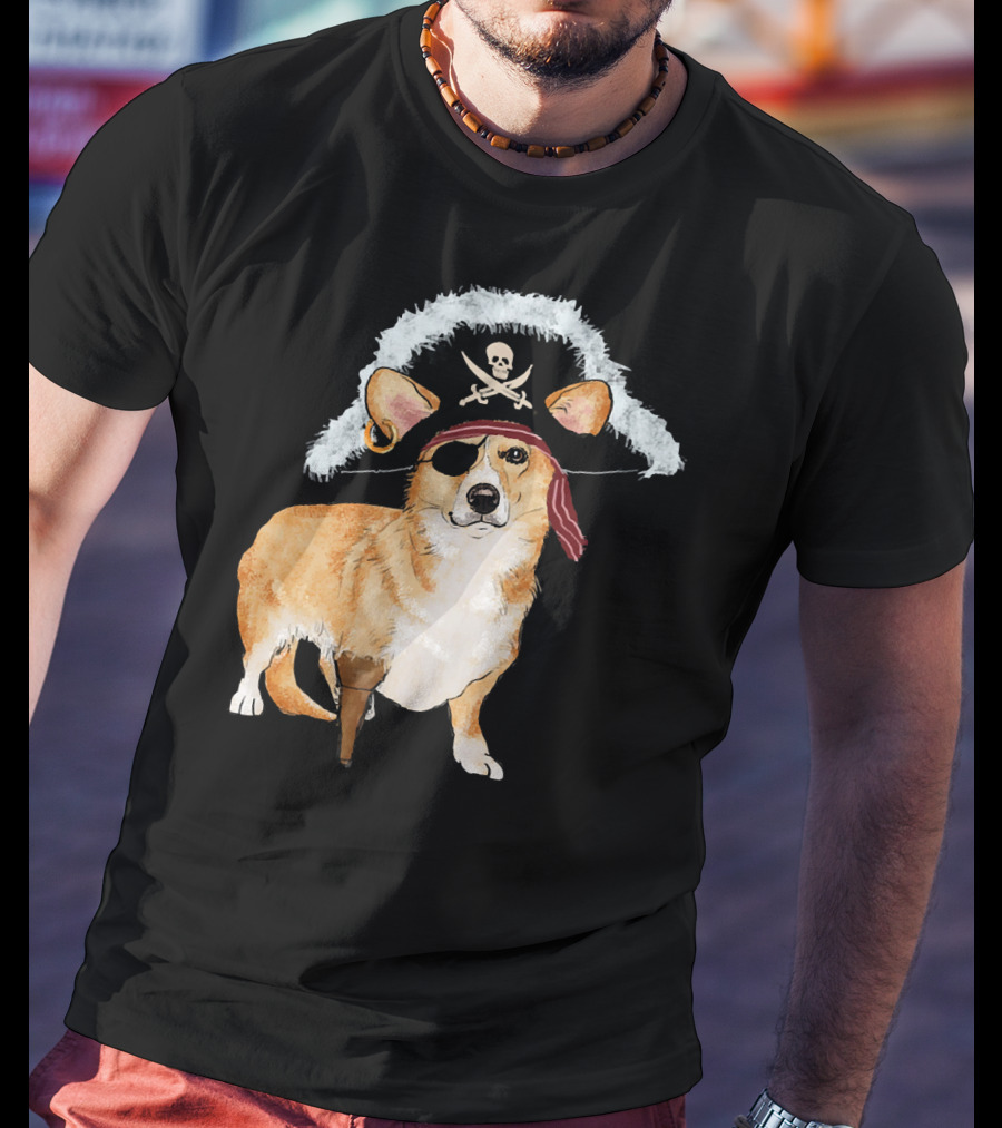 Funny Pirate Corgi Halloween Dog Lovers Skull Eyepatch Hat T-Shirt