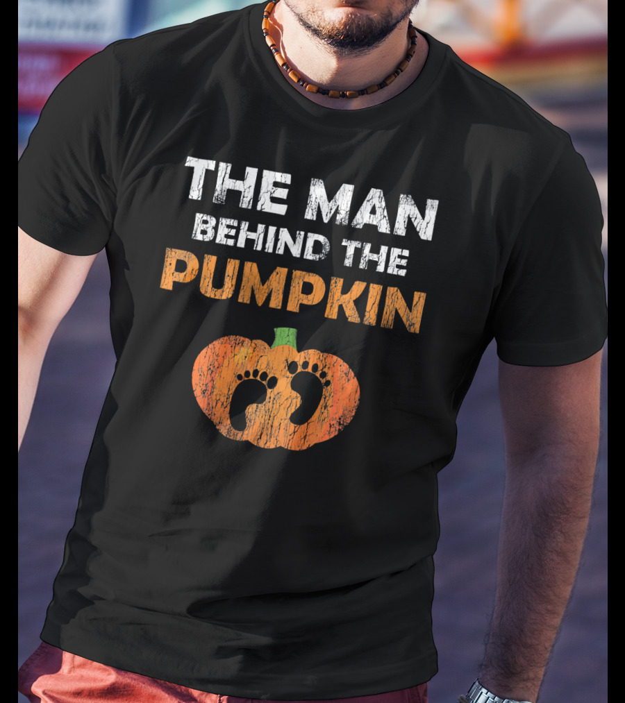The Man Behind The Pumpkin Halloween Pregnancy Expect T-Shirt
