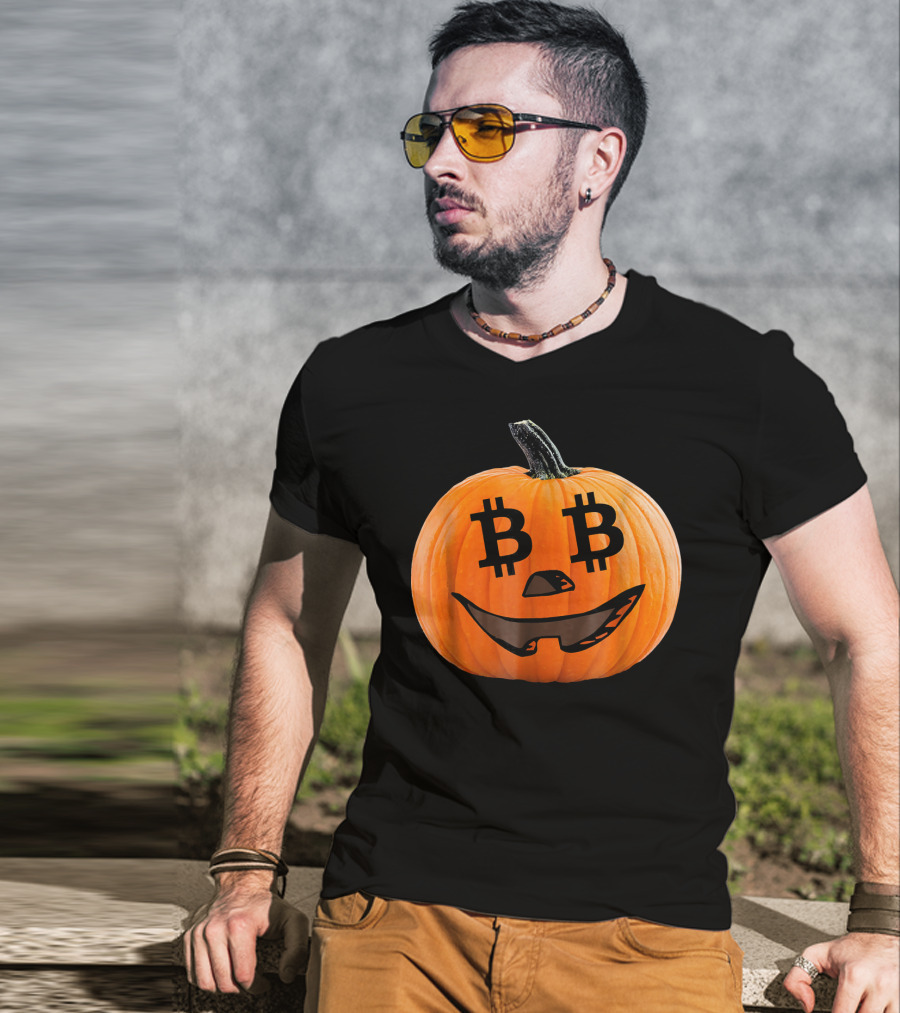 Bitcoin Pumpkin Halloween Costume Crypt T-Shirt