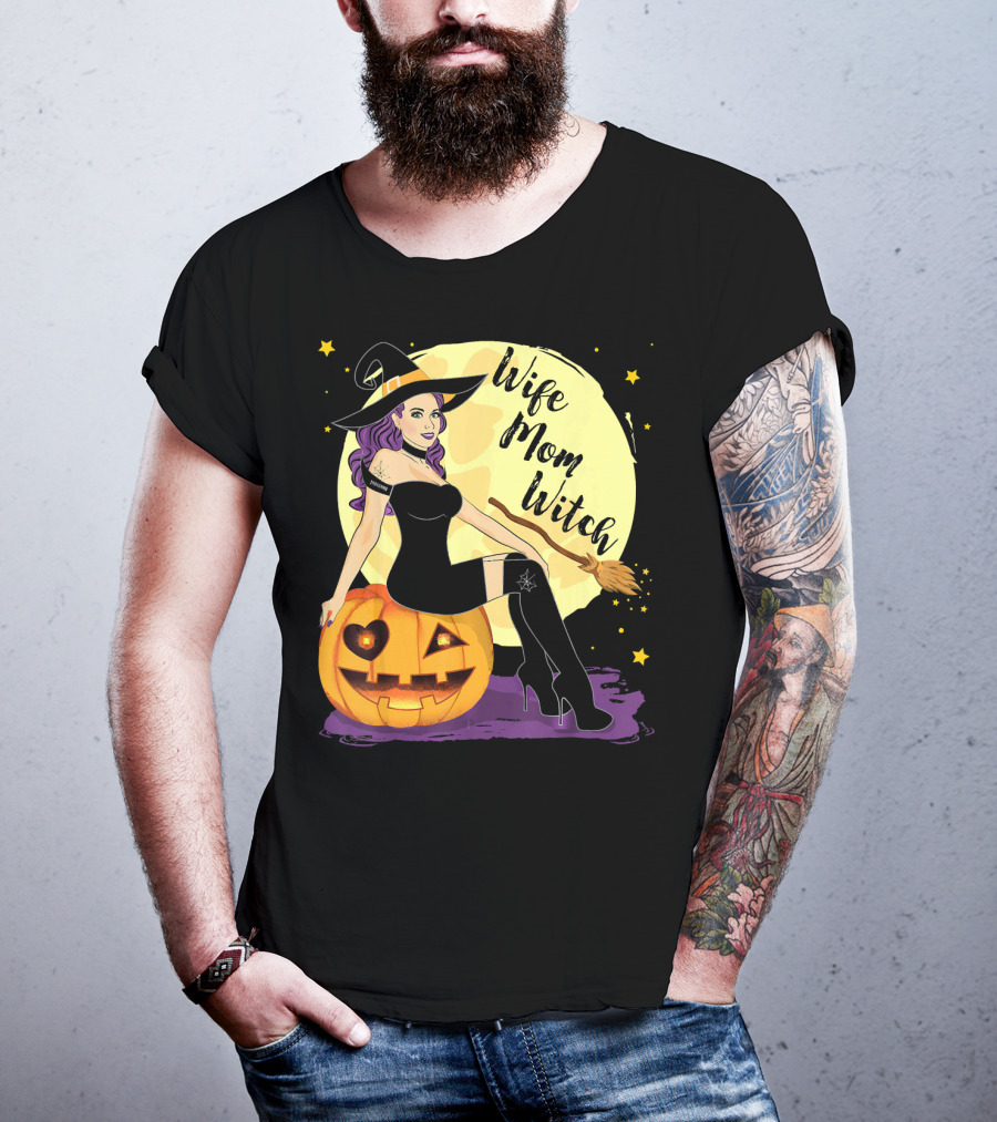 Wife Mom Witch Halloween Women Bro Pumpkin Moon Broomstick T-Shirt