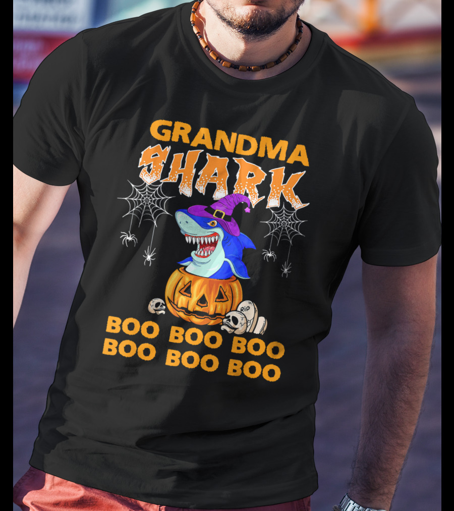 Grandma Shark Halloween Boo Boo Pumpkin Spider Webs T-Shirt