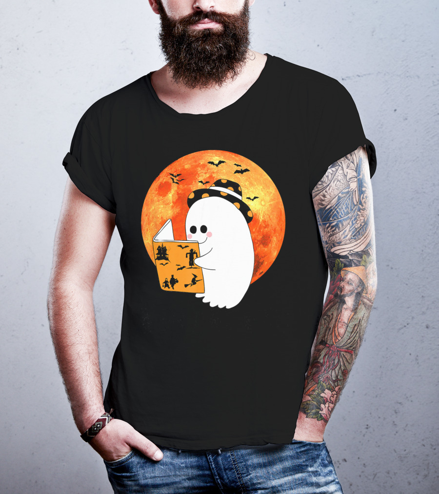 Halloween Ghost Reading Boo Books With Orange Moon And Bats T-Shirt