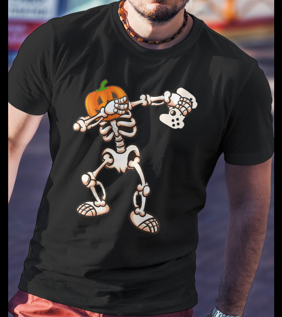 Halloween Dabbing Skeleton Pumpkin Head Video Game Controller T-Shirt