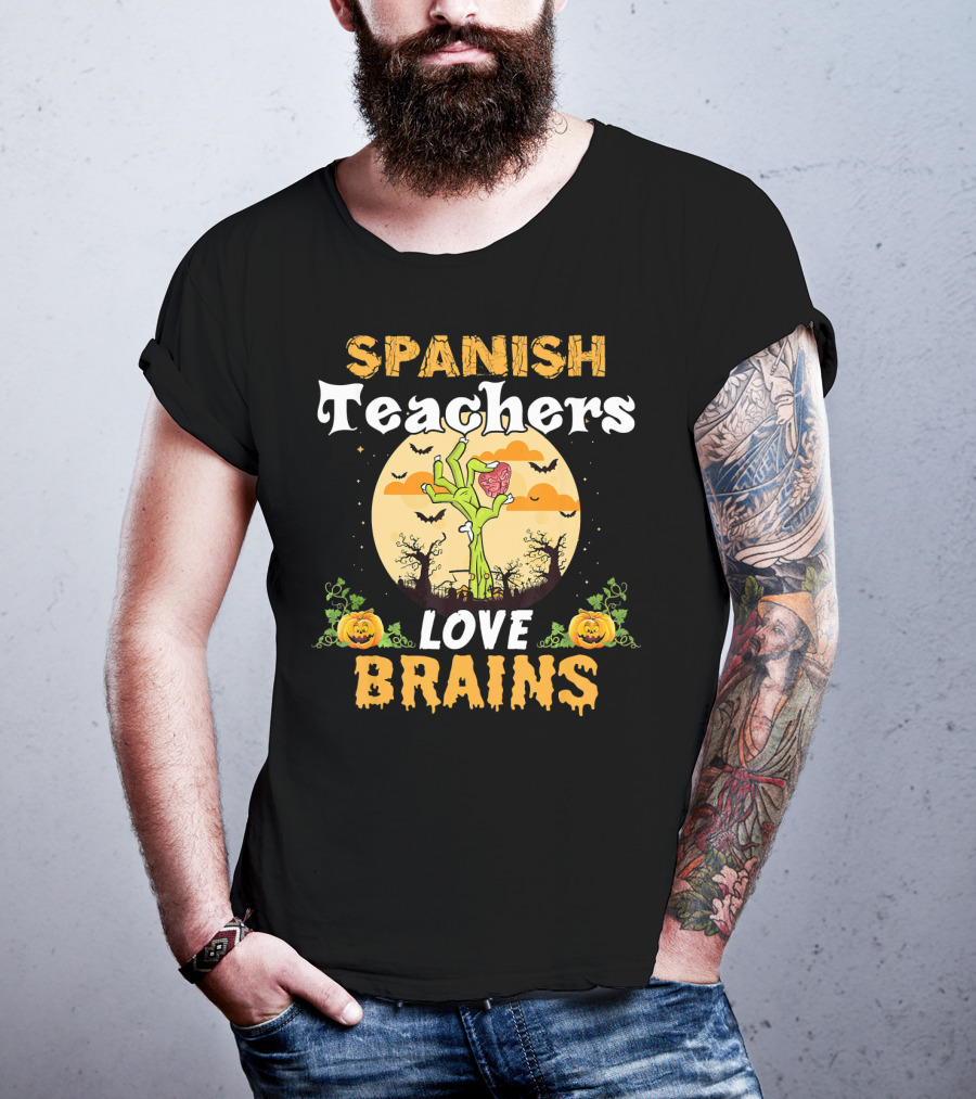 Spanish Teachers Love Brains Zombies Halloween Pumpkin Bats T-Shirt