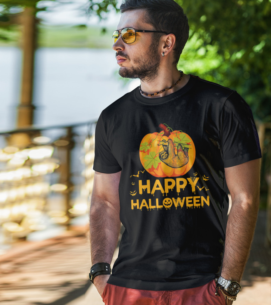 Happy Halloween Pumpkin Sloth Hanging With Bats T-Shirt