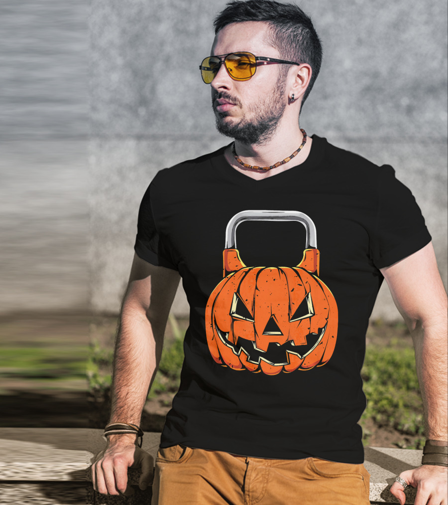 Kettlebell Fitness Gym And Spooky Pumpkin Halloween Workout T-Shirt