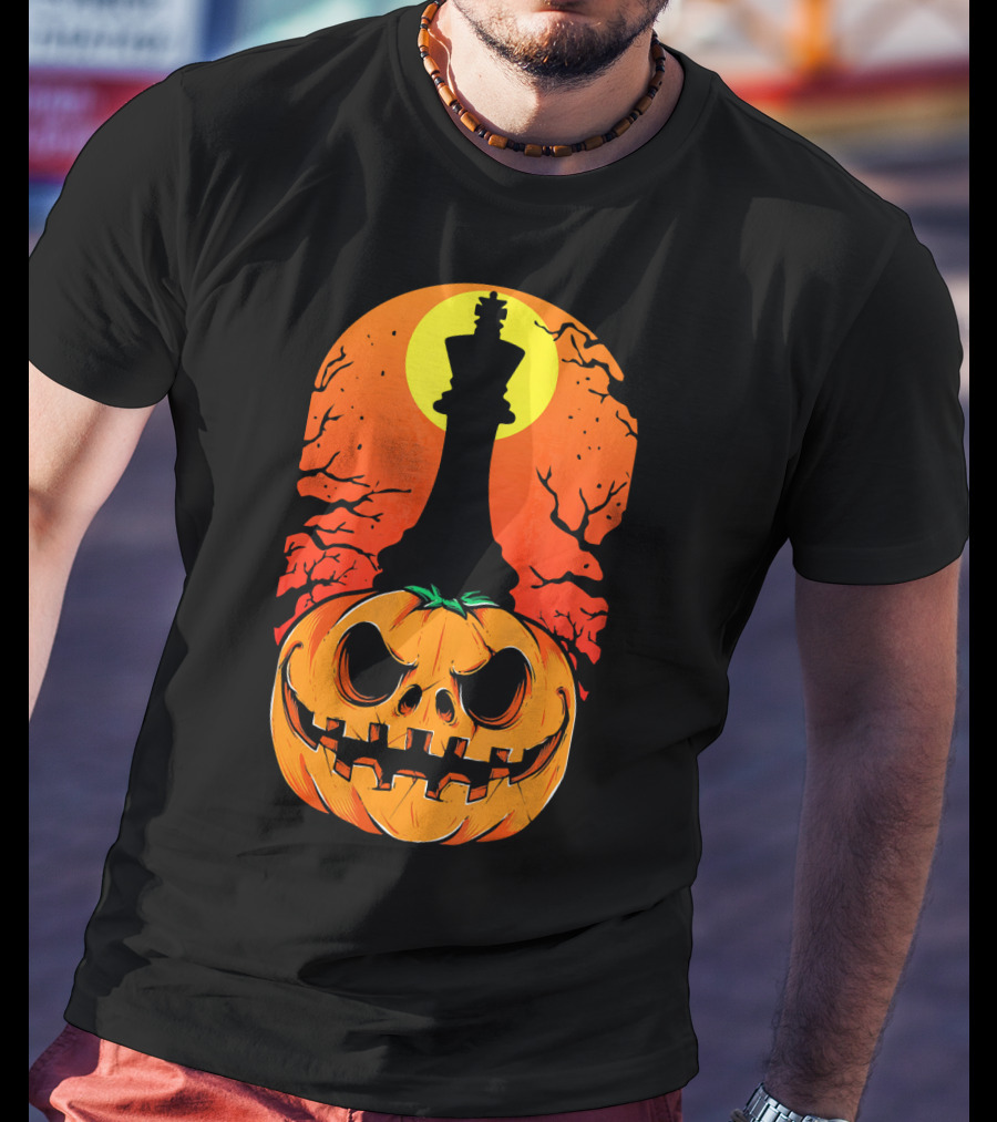 King Pumpkin Chess Moon Halloween Pumpkin King T-Shirt