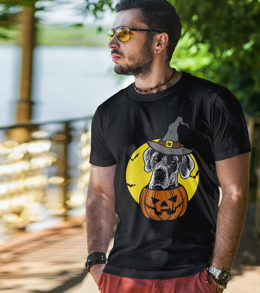 Great Dane Pumpkin Witch Halloween Scary T-Shirt