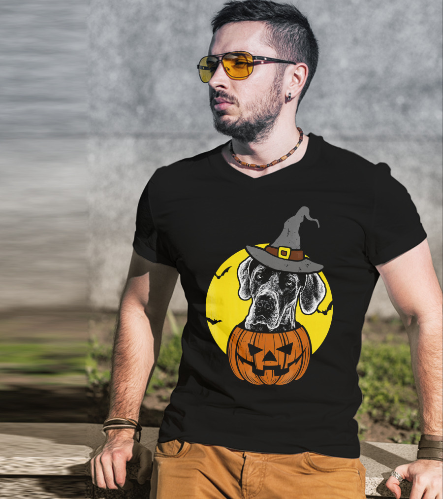 Great Dane Pumpkin Witch Halloween Scary T-Shirt