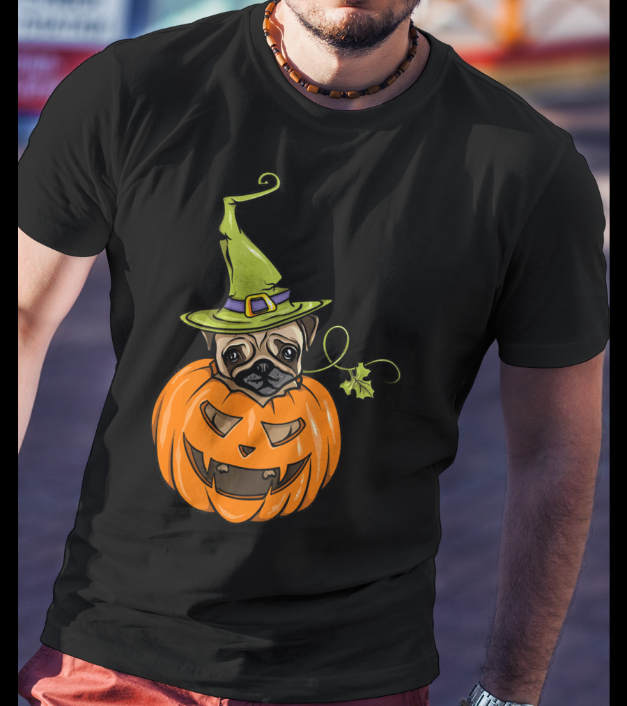 Pumpkin Pug Witch Halloween Costume Women T-Shirt