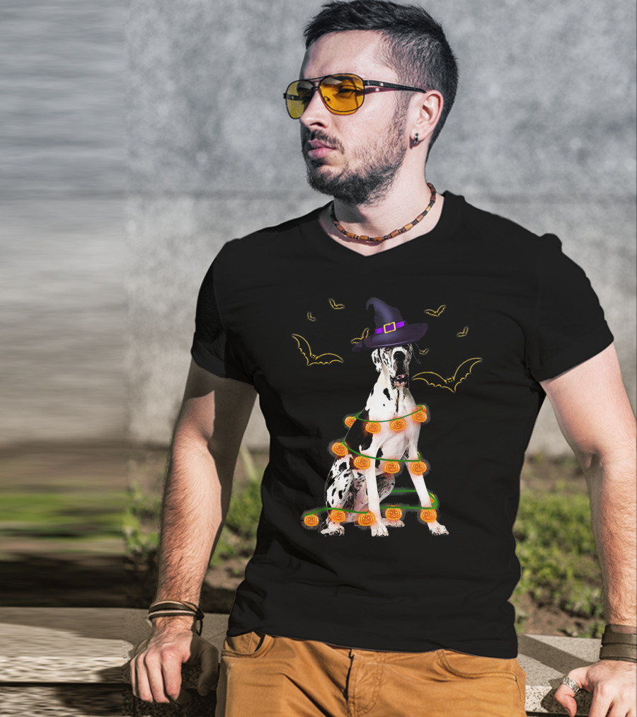 Halloween Great Dane Dog With Witch Hat And Pumpkin Lights Surrounded By Bats T-Shirt
