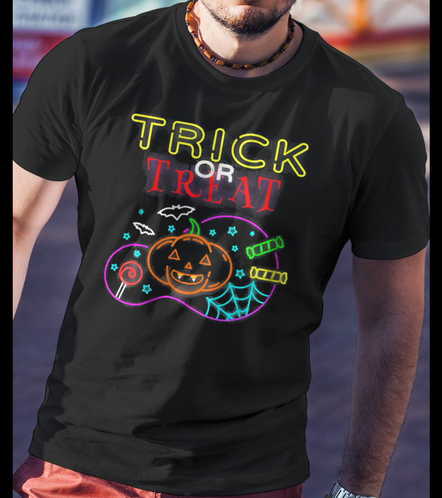 TRICK OR TREAT Scary Halloween Pumpkin Candy Bats Web Neon T-Shirt