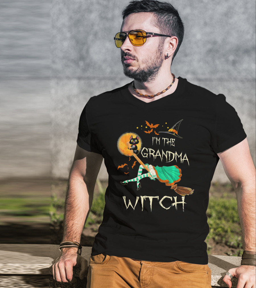 I'm The Grandma Witch Broomstick Flying Black Cat Halloween Bats T-Shirt